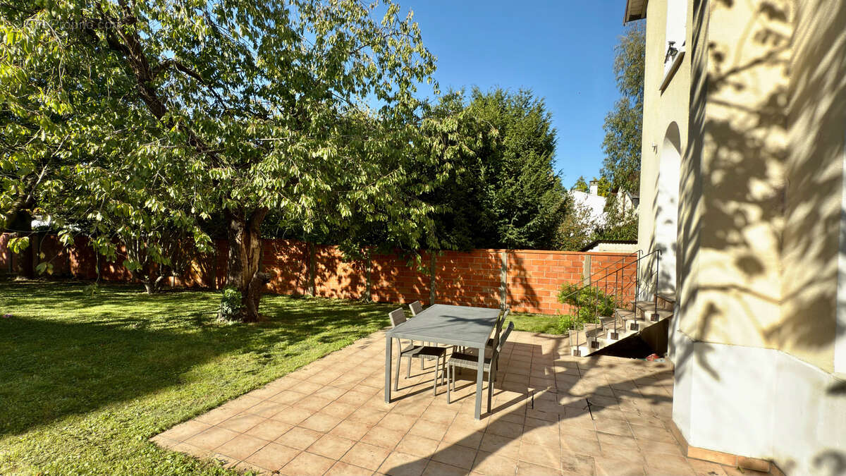 Maison à SAINT-GRATIEN