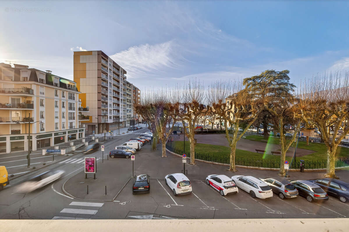 Appartement à AIX-LES-BAINS
