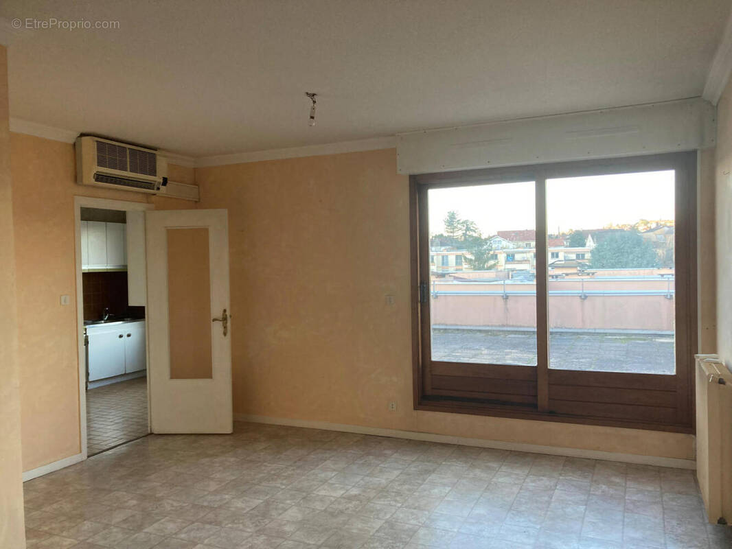 séjour - Appartement à CAHORS