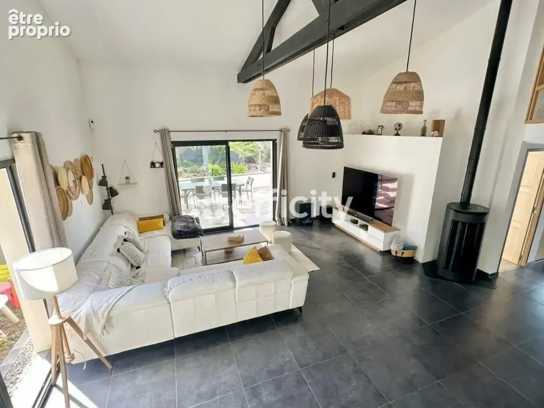 Maison 6 pièces 160 m² à vendre à Saint-Philbert-De-Grand-Lieu (44310) - photo 7