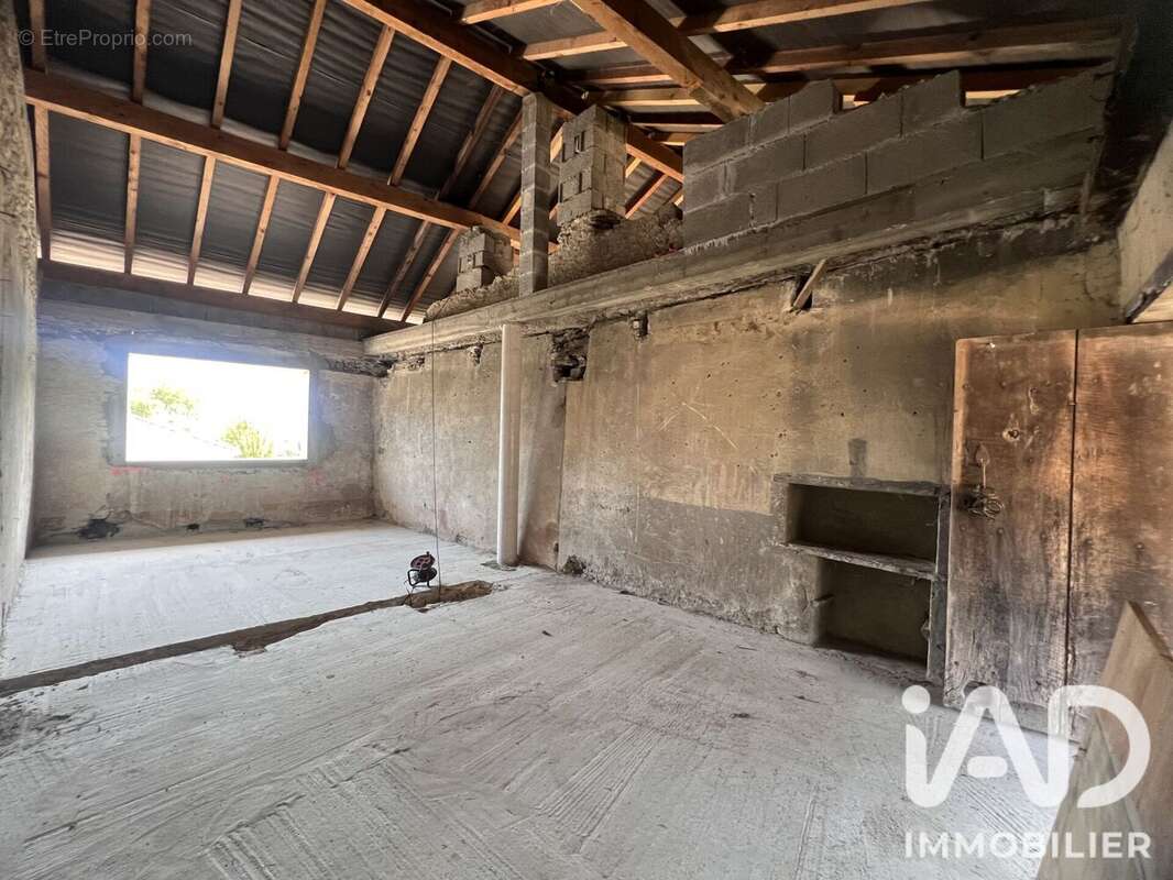 Maison 140 m² à Hauteville  - photo 4