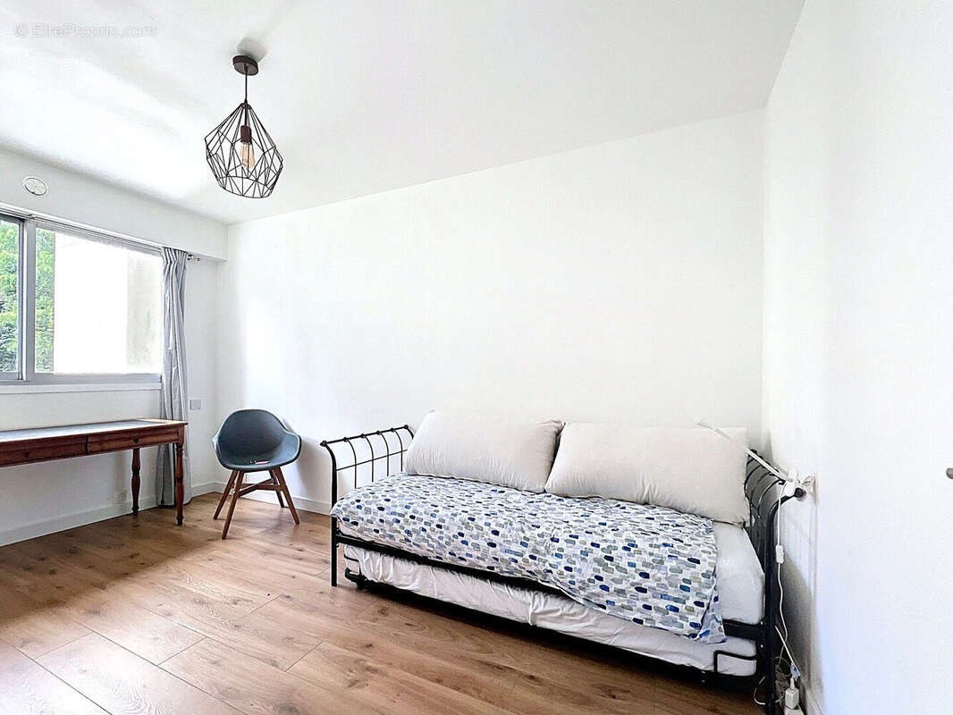 Appartement à SURESNES