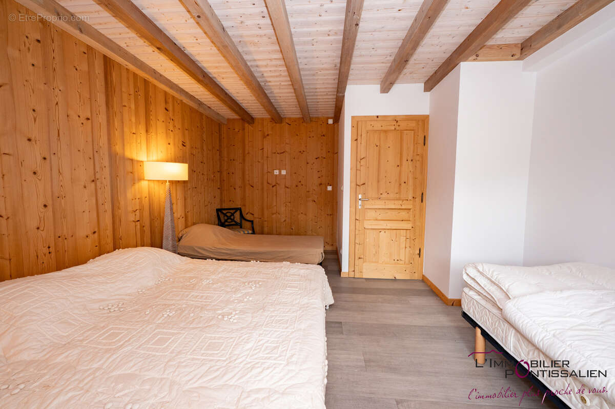 Maison à CHAUX-NEUVE
