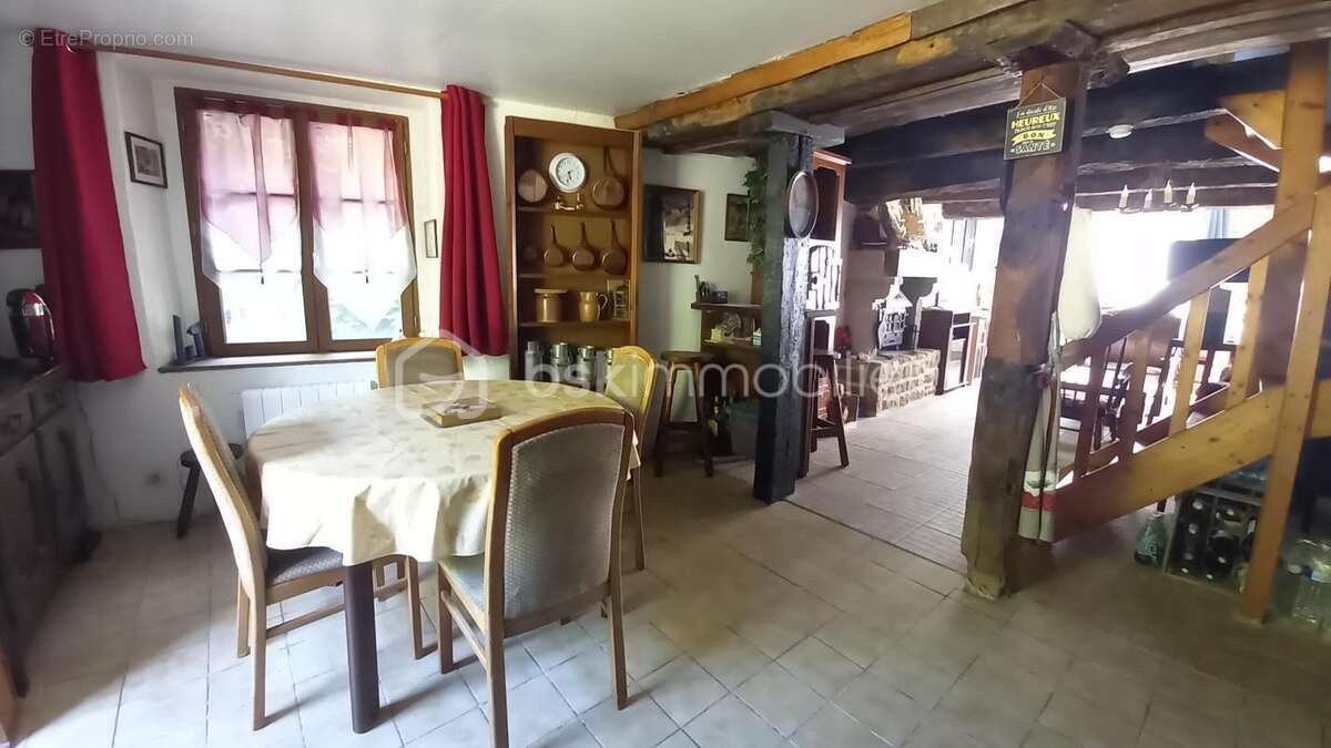 Maison à PLOUASNE