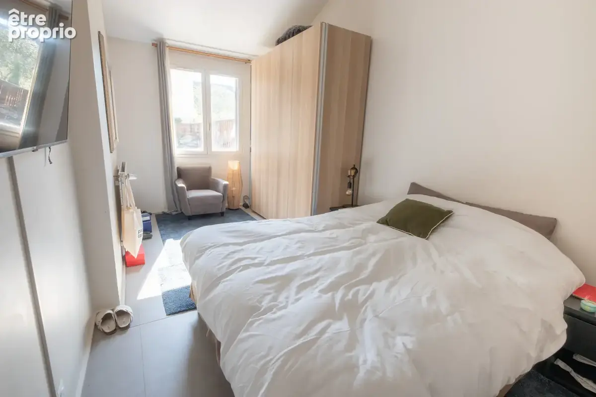 Saint-Maur-des-Fossés  Maison rénovée et agrandie avec jardin paysager - photo 4