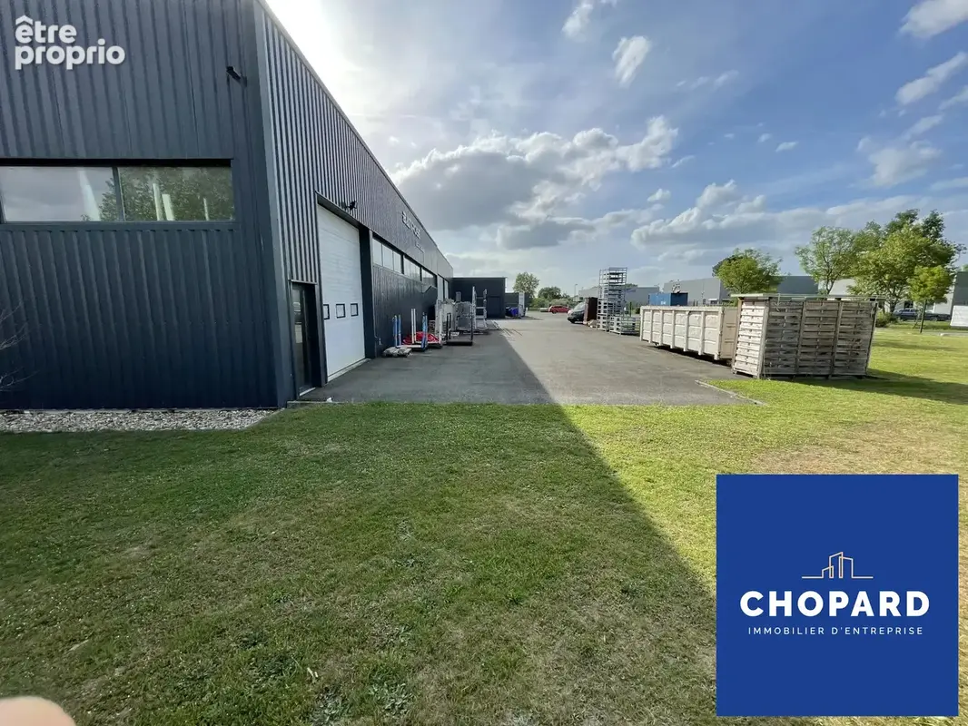Commerce 1490 m² à Libourne  - photo 6