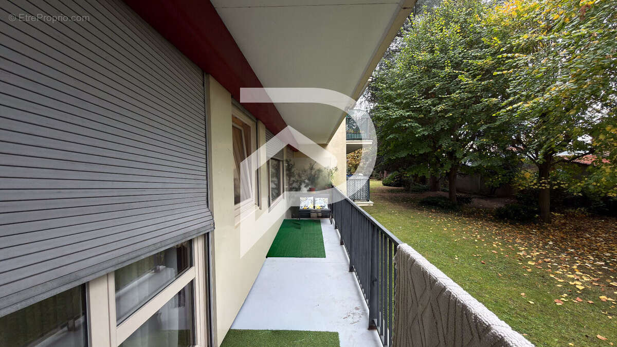 Appartement à LIVRY-GARGAN