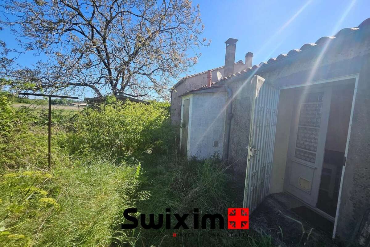 Maison à COUQUEQUES