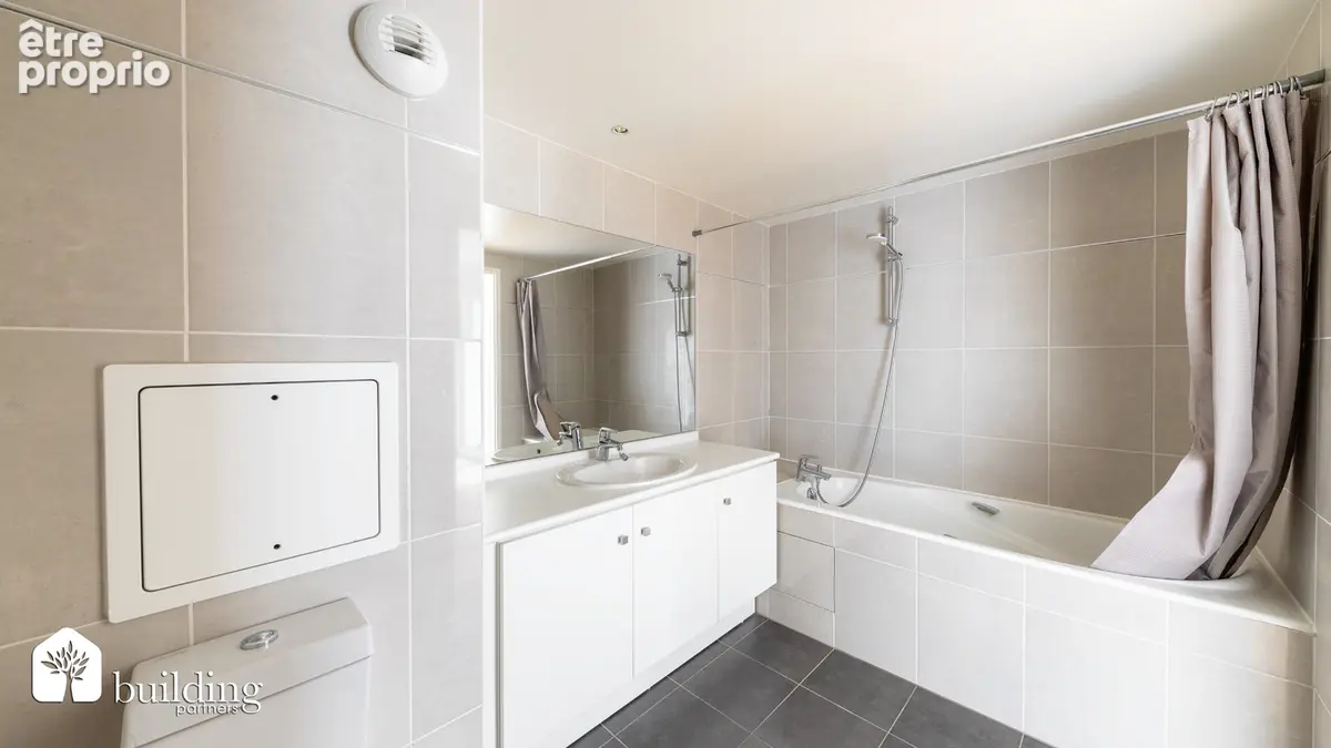 Côte Neuilly Levallois-Perret - Appartement 2 pièces 49,44 m² avec balcons de 7,80 m² et 3,70 m² - photo 9