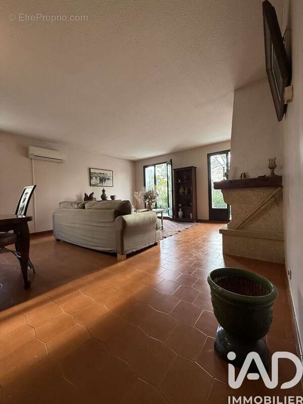 Photo 7 - Maison à SAINT-MARTIN-DE-CRAU