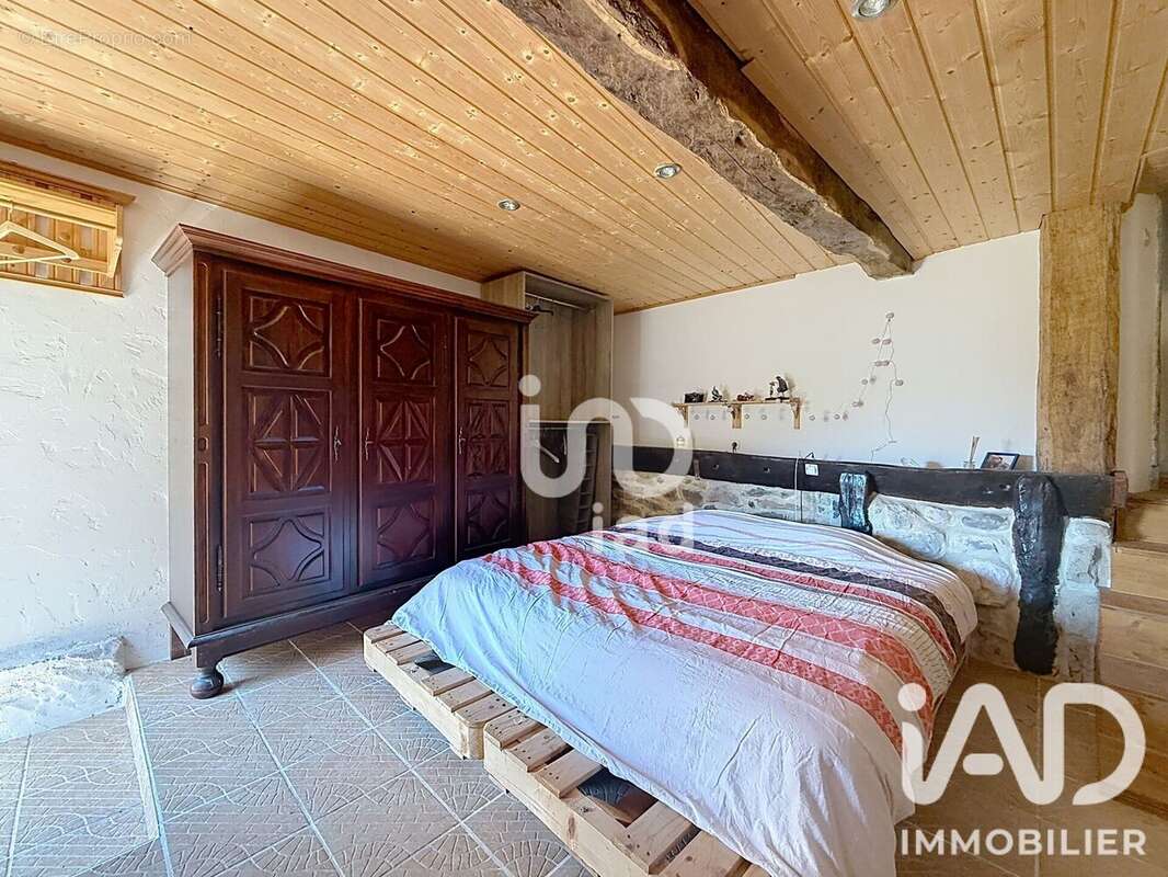 Maison 100 m² à Desingy  - photo 7