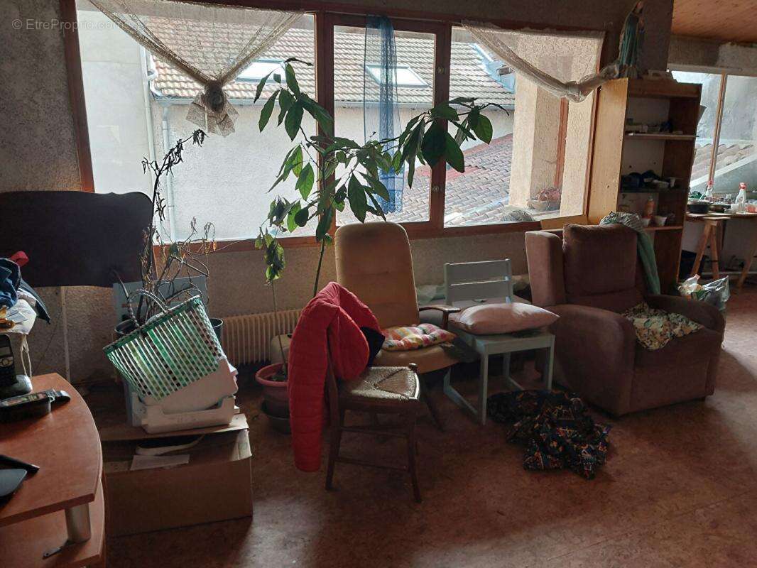Maison Saint Etienne De Saint Geoirs 4 pièce(s) 129,69. m2 - photo 3