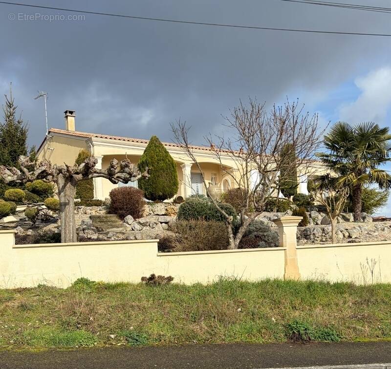 Maison à SOYAUX