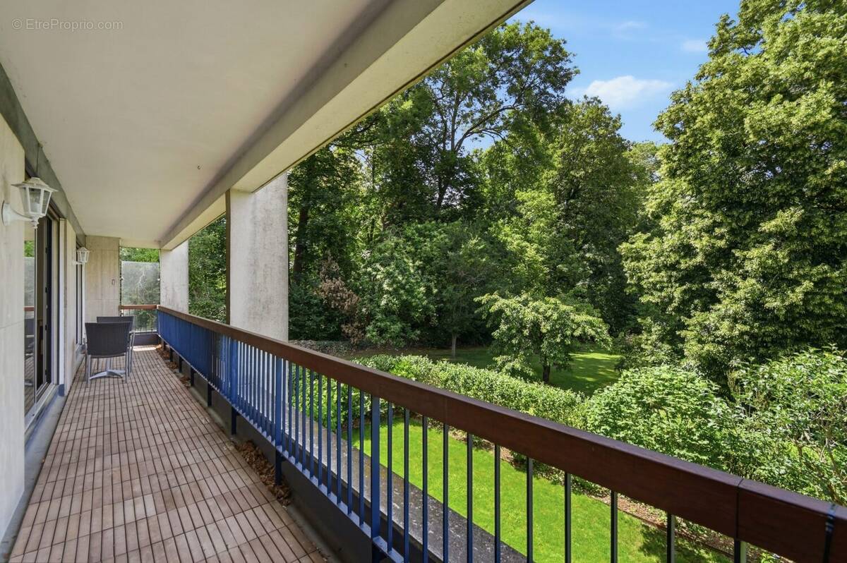 Appartement à RUEIL-MALMAISON