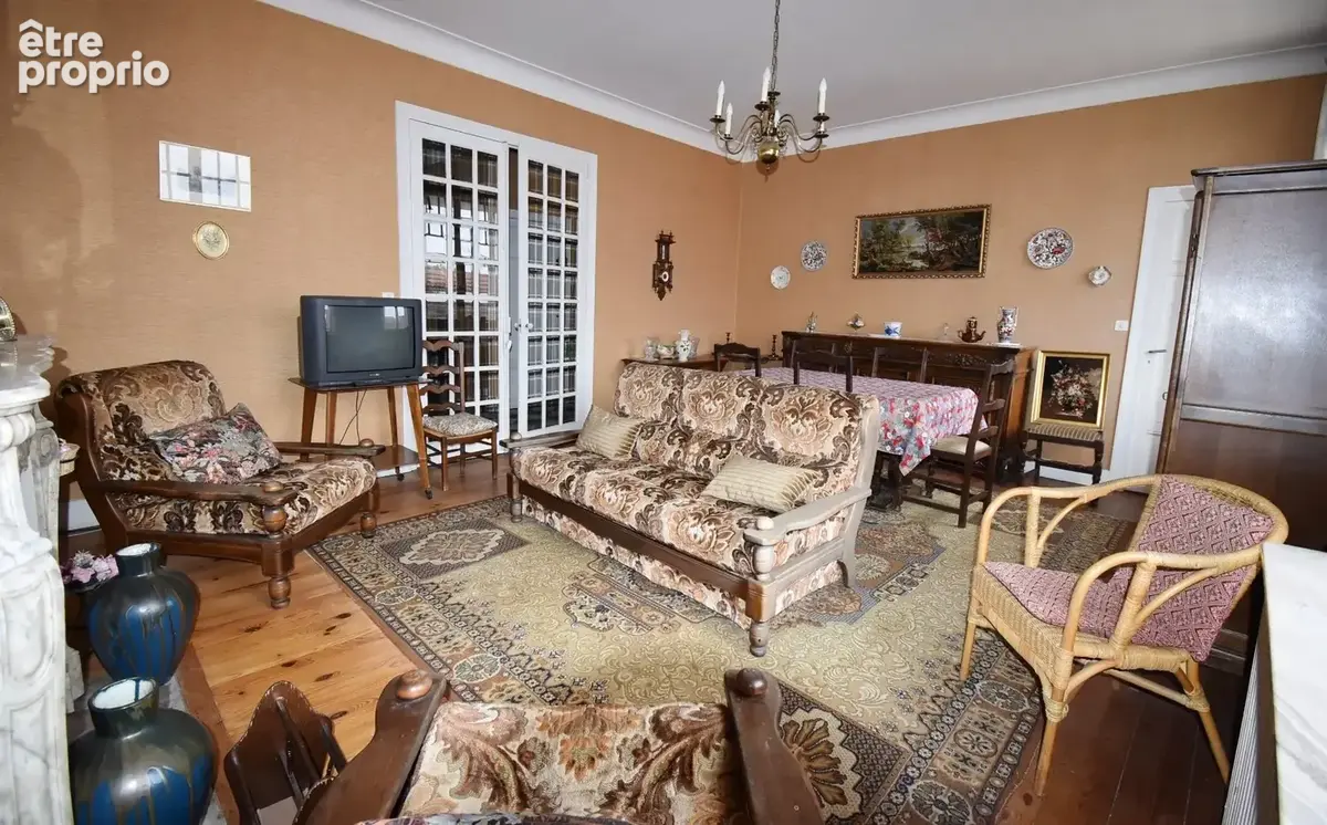 Vente à Vichy d'un grand T3 de 91 m², quartier République. - photo 19