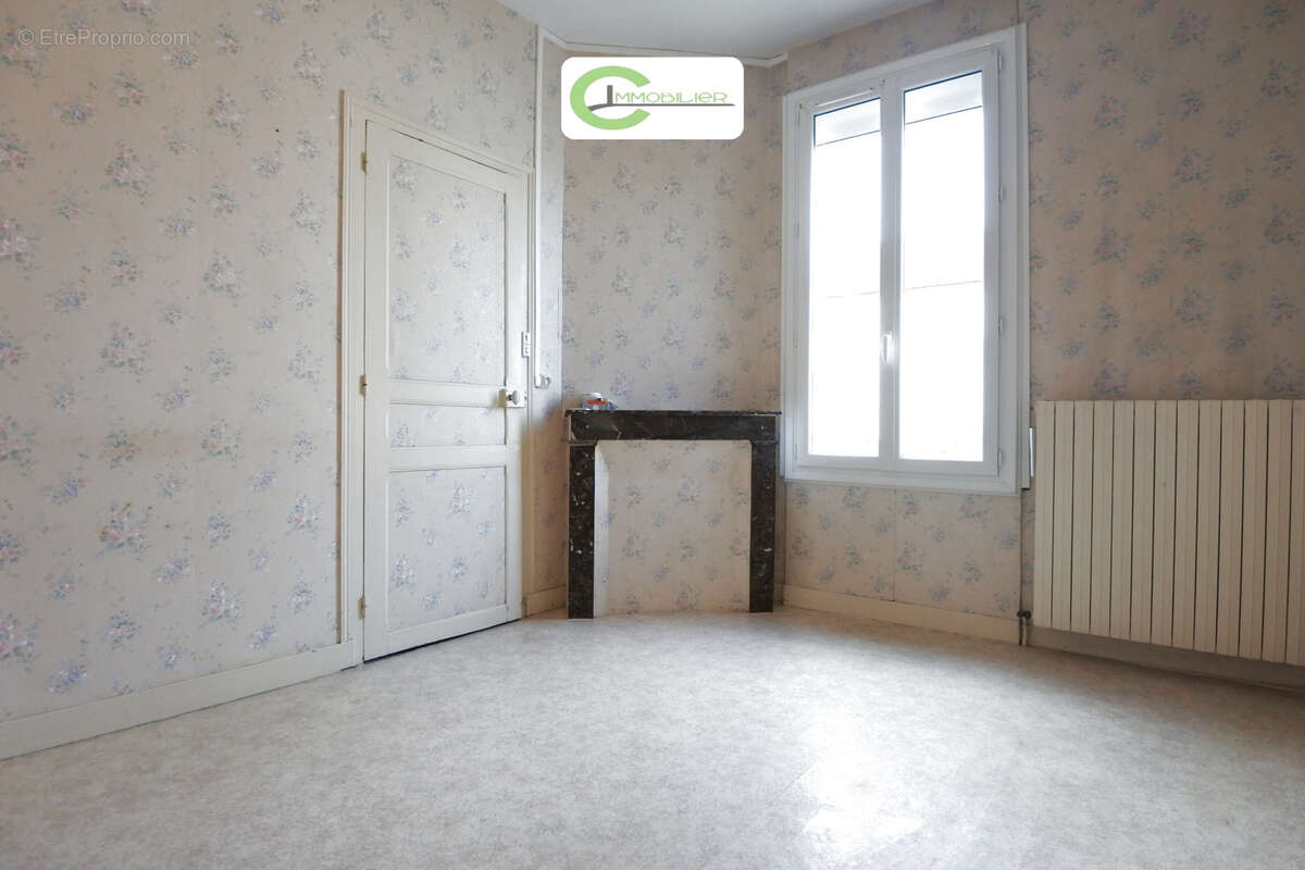 Maison à LA FERTE-BERNARD