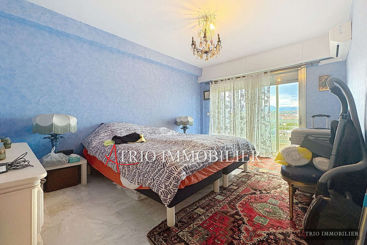 Appartement à CAGNES-SUR-MER