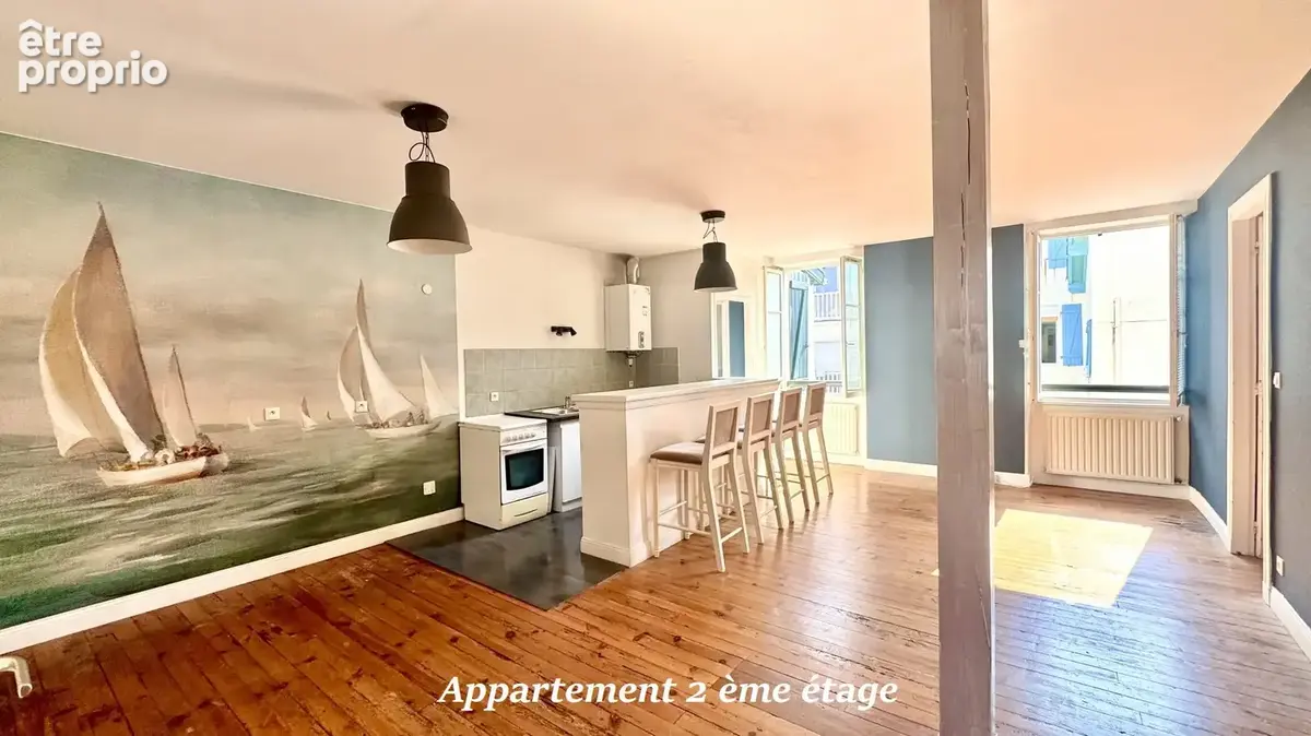 BIARRITZ  Centre-ville  Appartement à rénover de 180 m²  8 pièces  À deux pas de la Grande Plage - photo 3