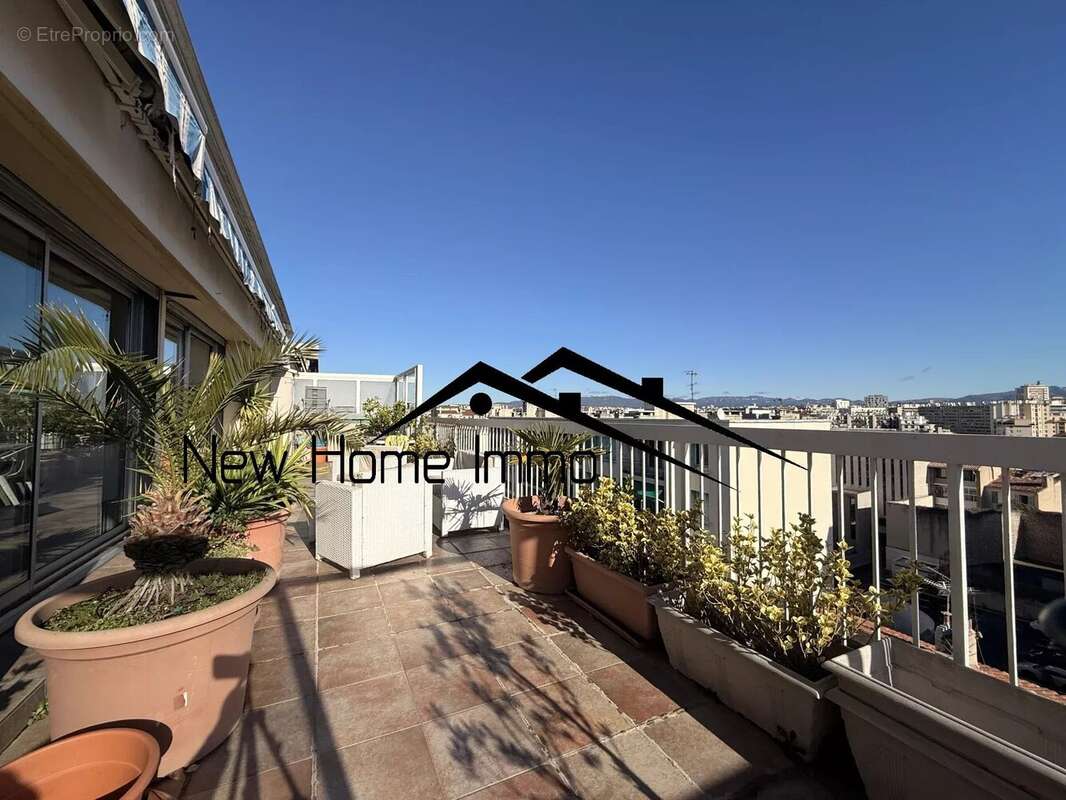 Appartement à MARSEILLE-6E