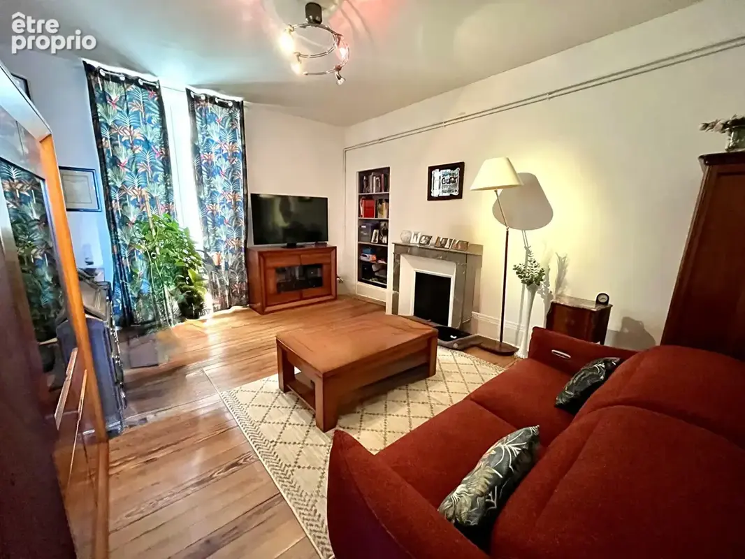 Appartement centre-ville avec garage, greniers, cave et jardin privatif - photo 4