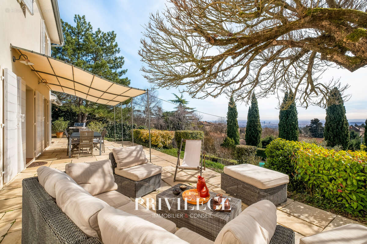 Maison à SAINT-DIDIER-AU-MONT-D'OR