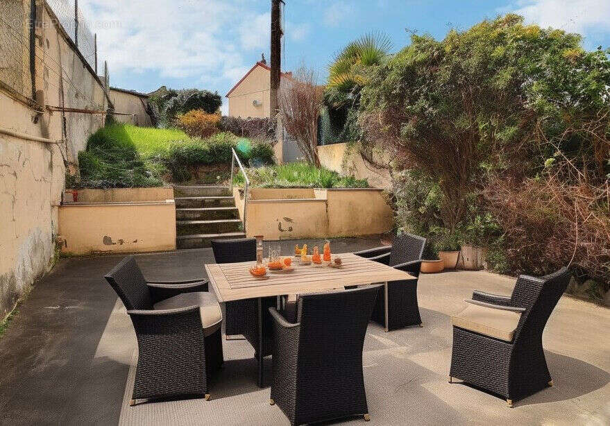 Maison à CLERMONT-FERRAND