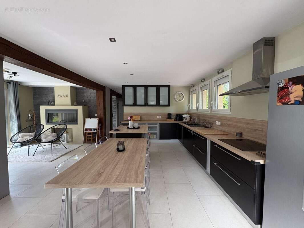 Maison à OUILLY-LE-VICOMTE