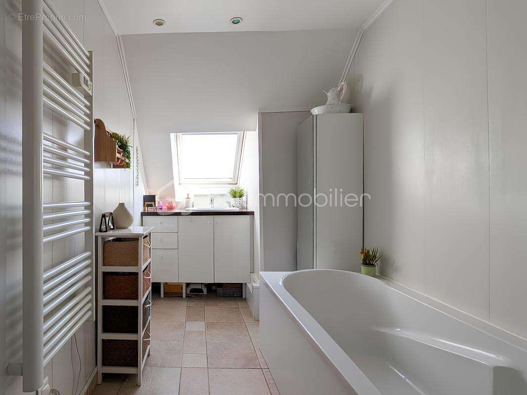 Appartement à EPINAY-SUR-ORGE