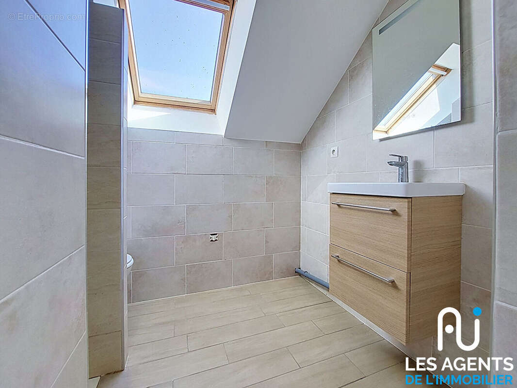 Maison  6 pièce(s) - photo 10