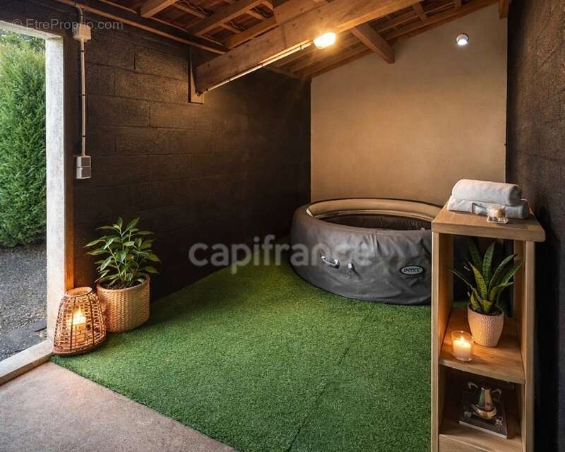 Maison à NOMEXY