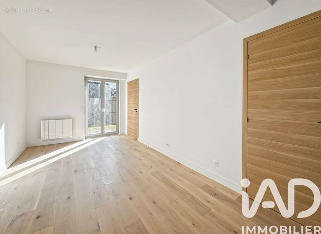 Photo 2 - Appartement à FRANCHEVILLE