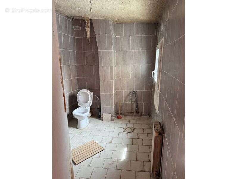 Maison 200 m² à Sens  - photo 5