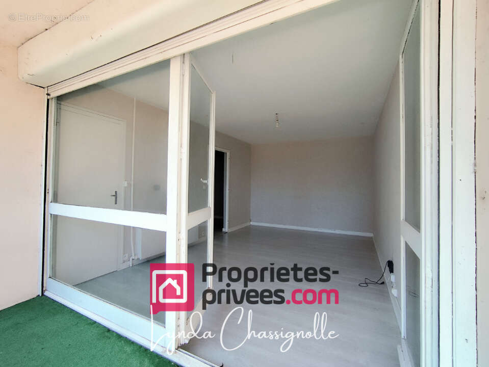Appartement T3 - Grand balcon - 2 chambres - 64m2 - photo 3