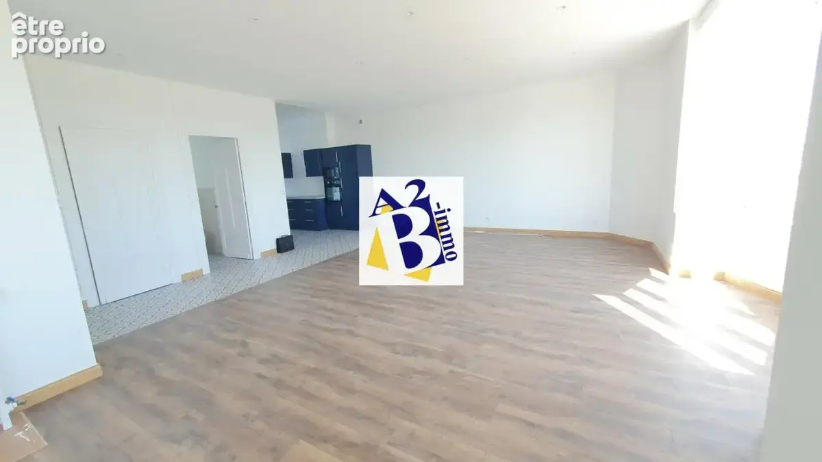 Place victor Hugo, Appt T5 de Standing, 123m² - photo 6