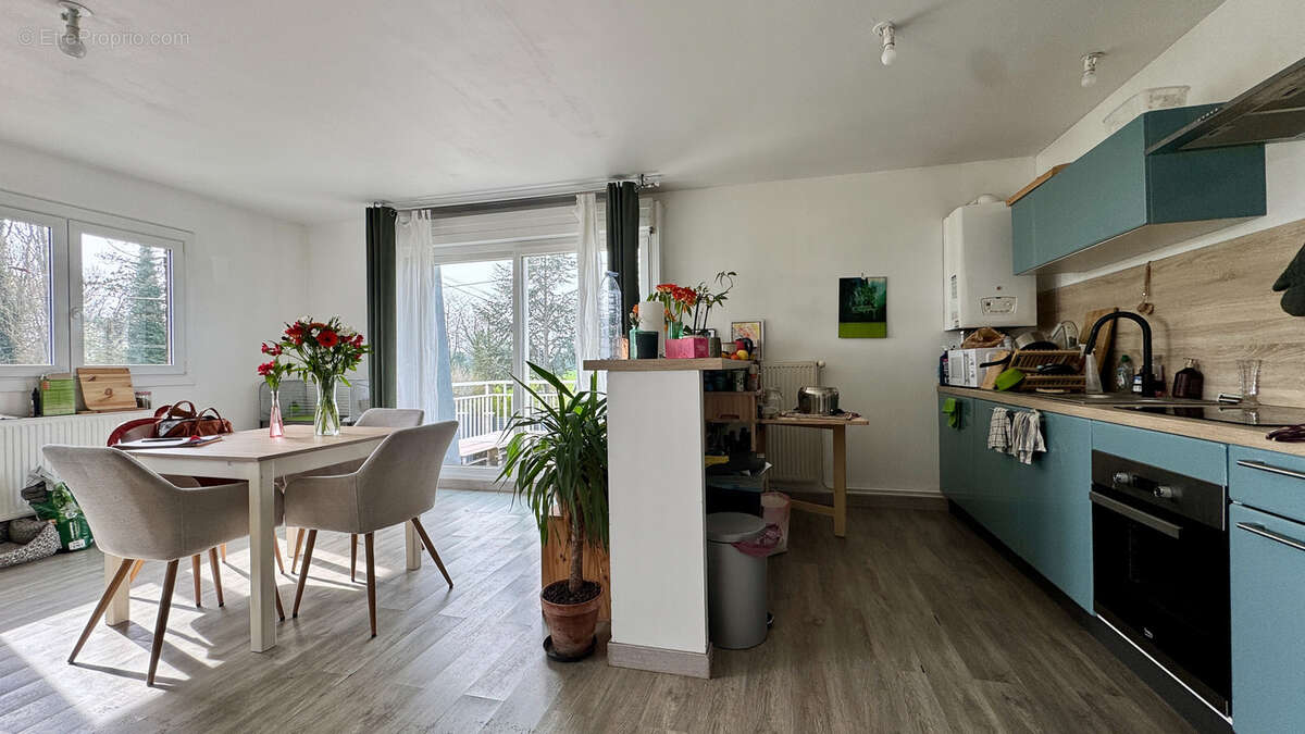 Appartement à DOURGES