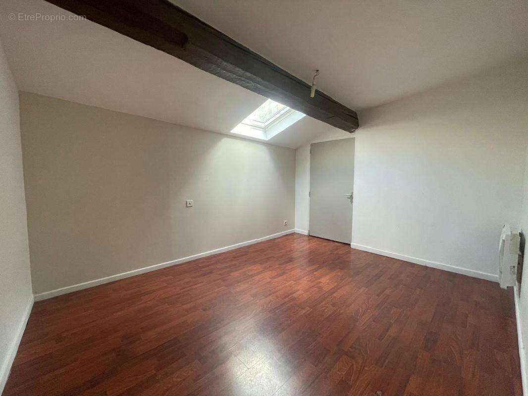 Appartement à LISLE-SUR-TARN