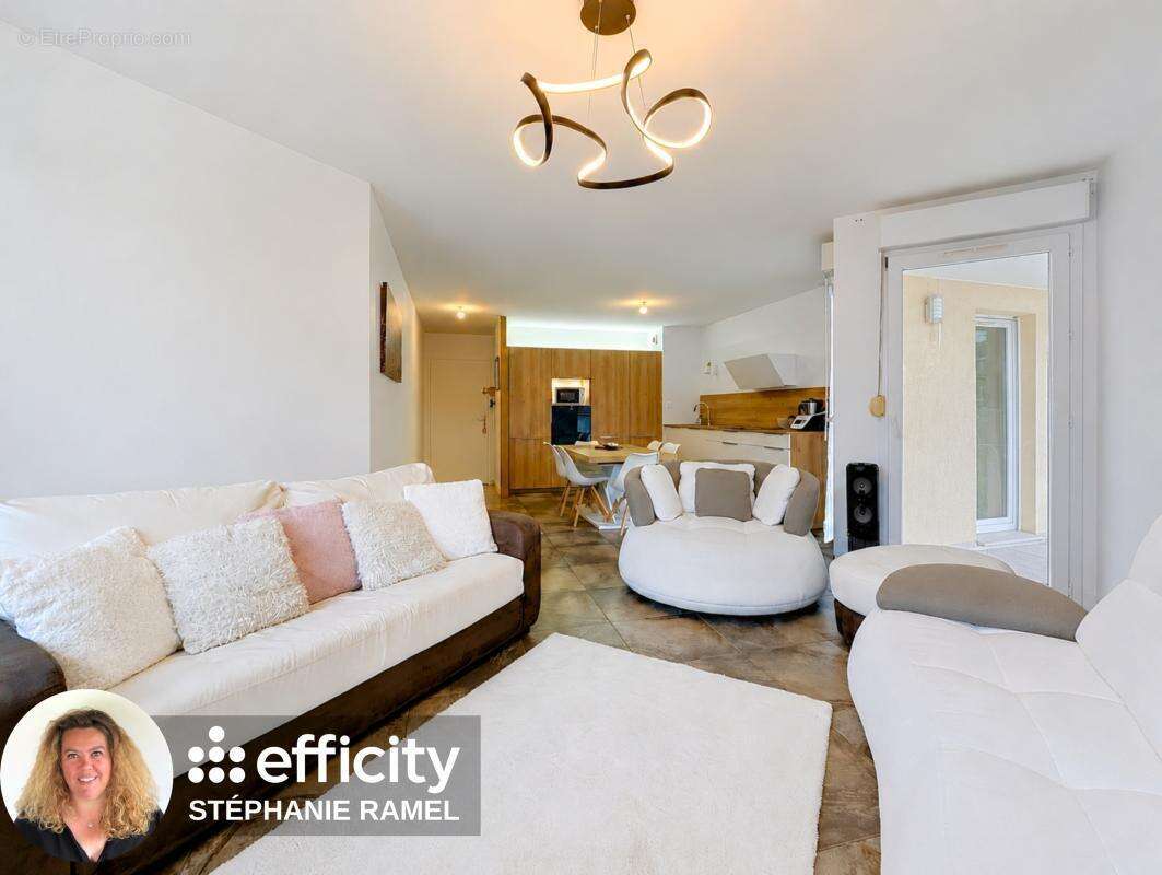 Appartement à MARIGNIER