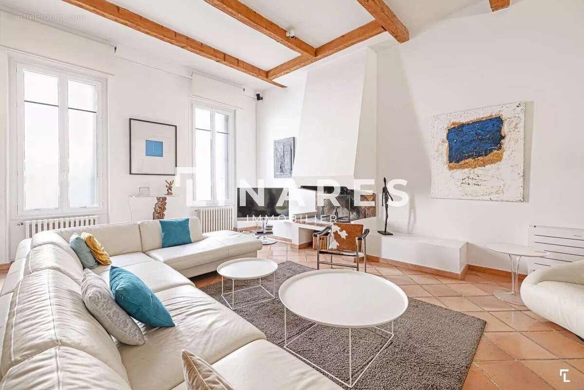 Appartement à MARSEILLE-8E