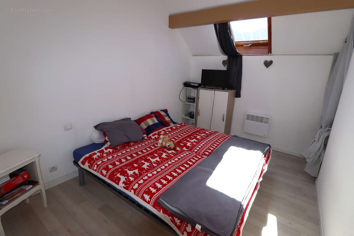 Maison à VILLARS-COLMARS