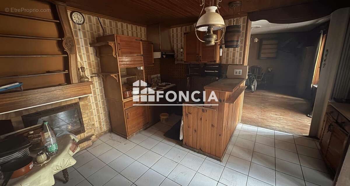 Maison à CONNERRE