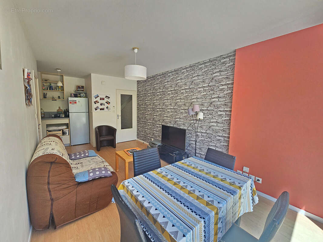 Appartement La Chapelle Des Fougeretz 2 pièce(s) 37.31 m2 - photo 3