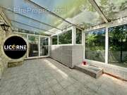 Maison à LE PUY-SAINTE-REPARADE