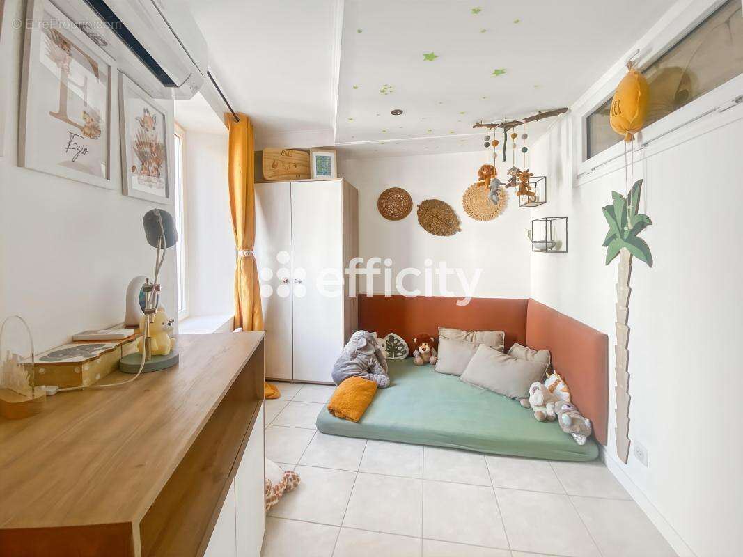 Appartement à MARSEILLE-13E