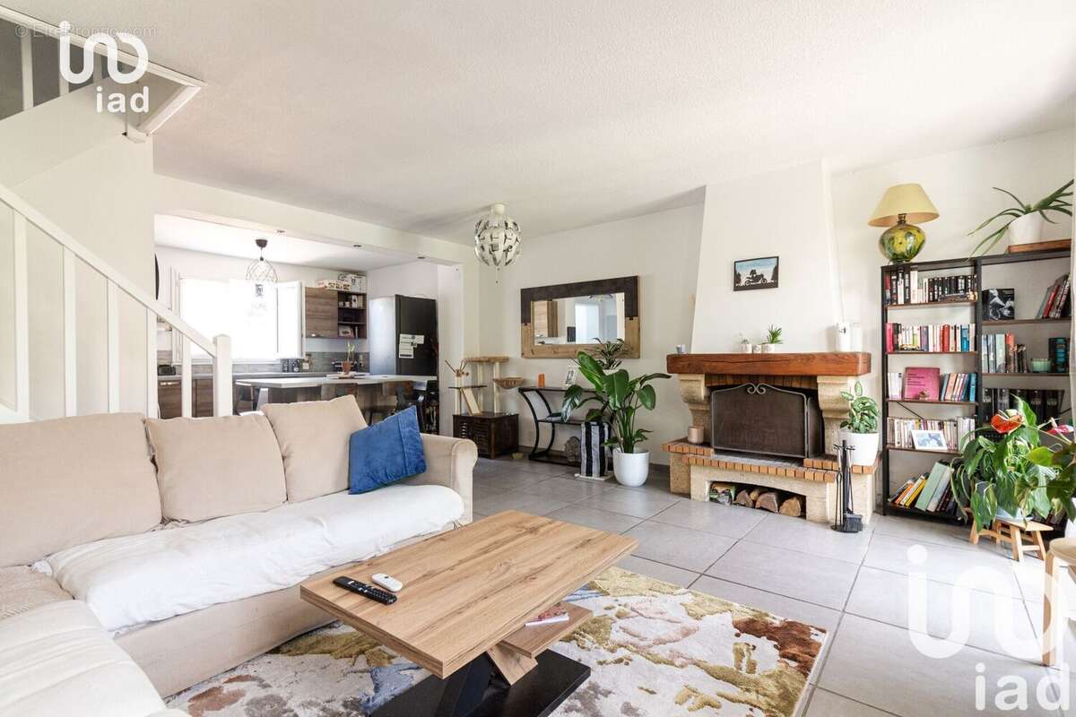 Photo 3 - Maison à PUGET-SUR-ARGENS