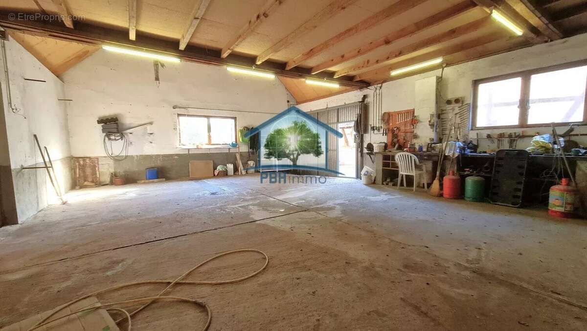 Maison à NIEDERSTEINBACH