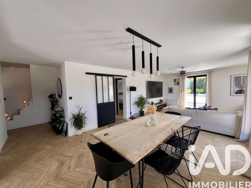 Photo 4 - Maison à SIX-FOURS-LES-PLAGES