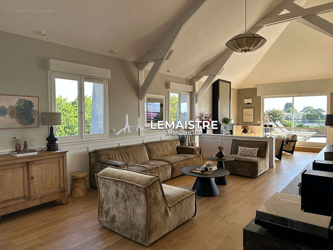 Appartement d'exception à vendre - 195 m² - 3 chambres - Terrasse 100 m² - Résidence sécurisée - photo 2