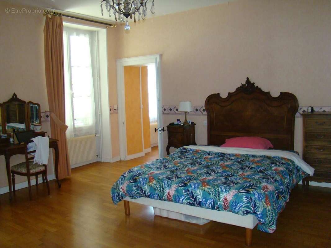 Maison à GENCAY