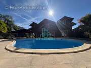 Maison à CHALLES-LES-EAUX