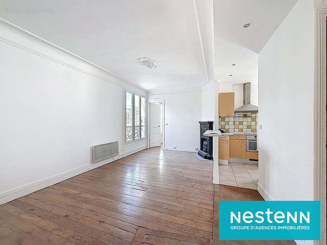 Appartement à PARIS-17E
